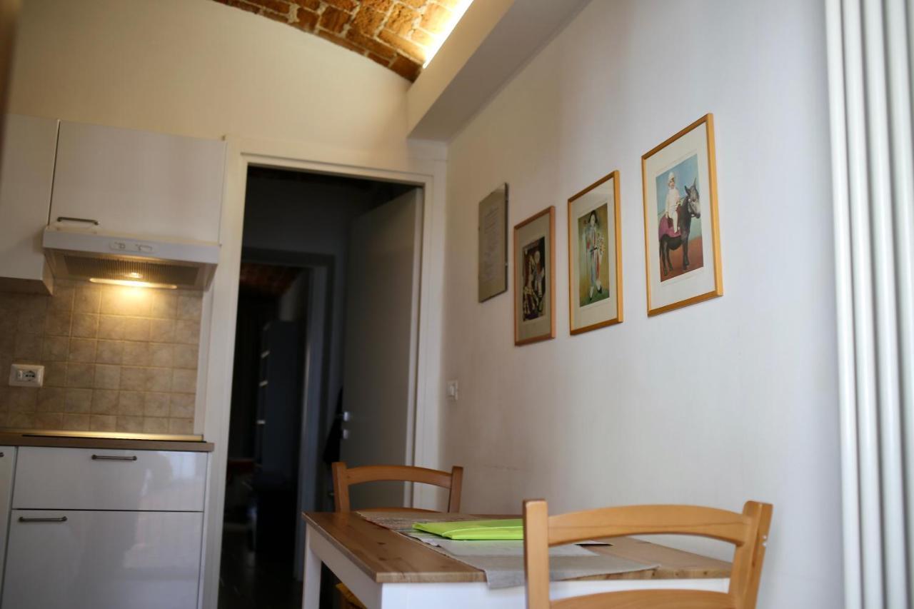 E Romantica Casa A Turín